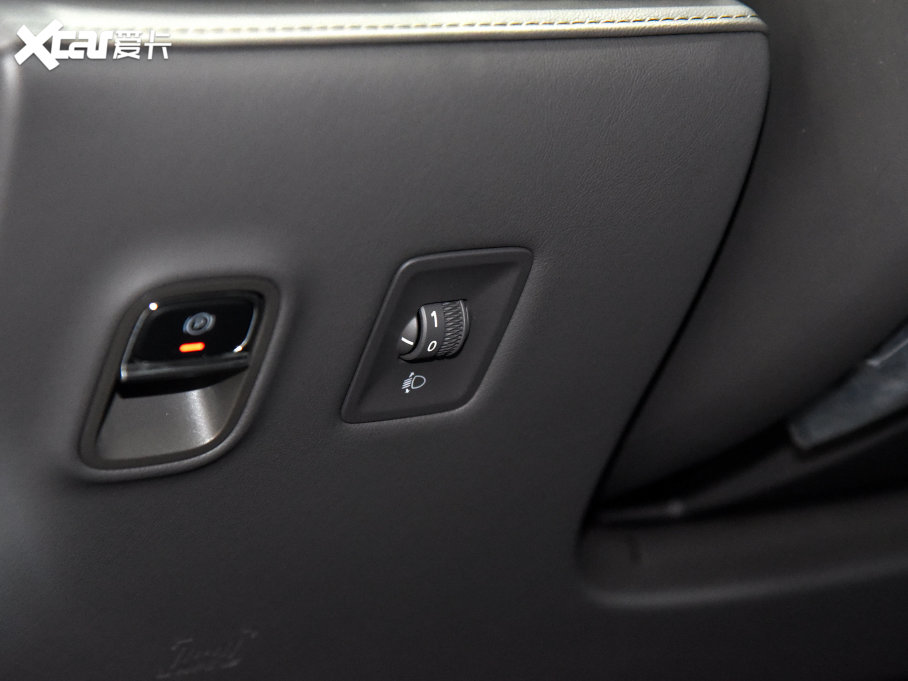 2023wF7 L(zhng)m(x)Pro