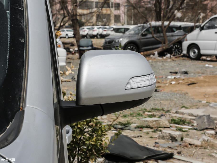 2018LM3 ˼Ұ 1.6L քӺA