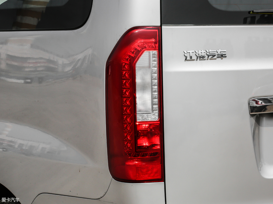 2018LM3 ˼Ұ 1.6L քӺA