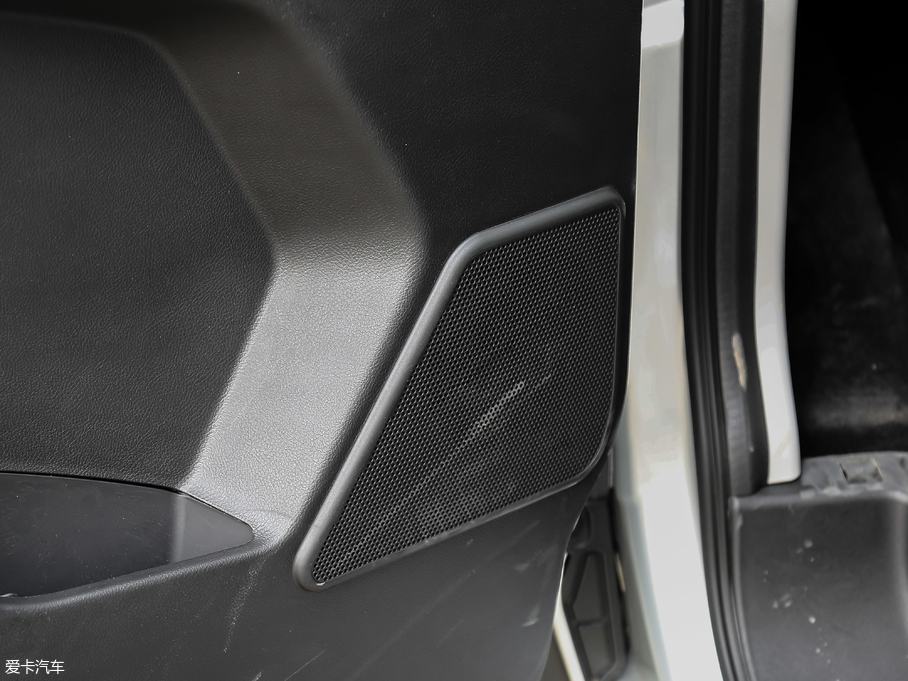 2018LM3 ˼Ұ 1.6L քӺA