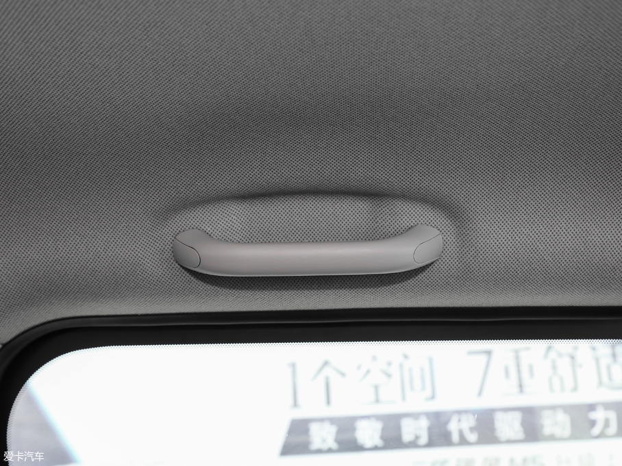 2018LM3 ˼Ұ 1.6L քӺA