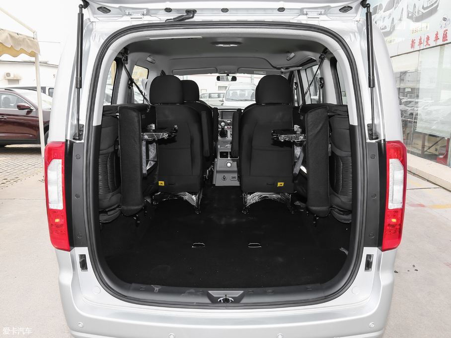 2018LM3 ˼Ұ 1.6L քӺA