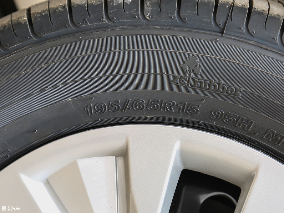 2018LM3 ˼Ұ 1.6L քӺA