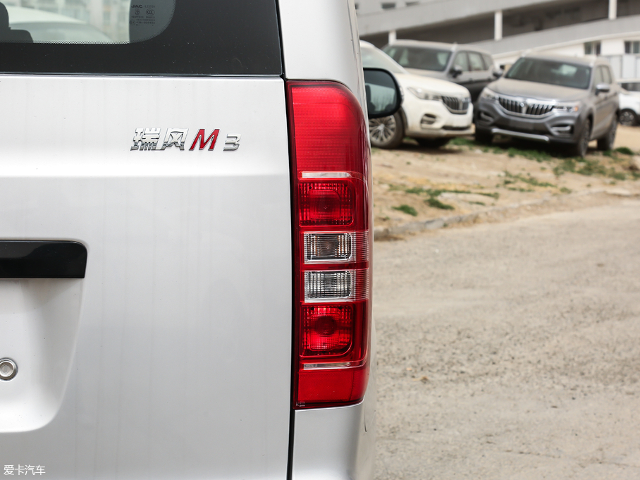 2018LM3 ˼Ұ 1.6L քӺA