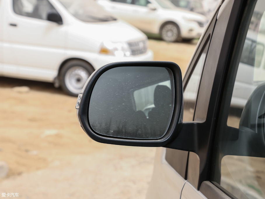 2018LM3 ˼Ұ 1.6L քӺA