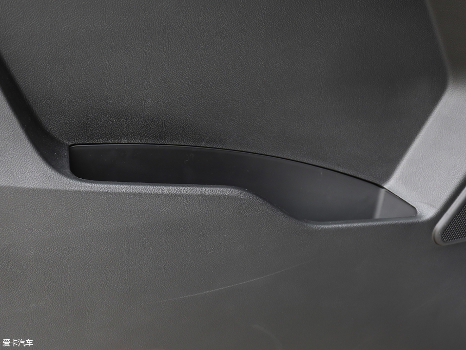 2018LM3 ˼Ұ 1.6L քӺA