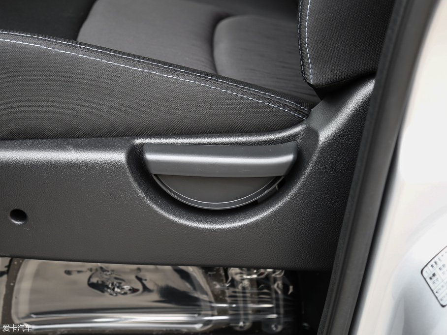 2018LM3 ˼Ұ 1.6L քӺA