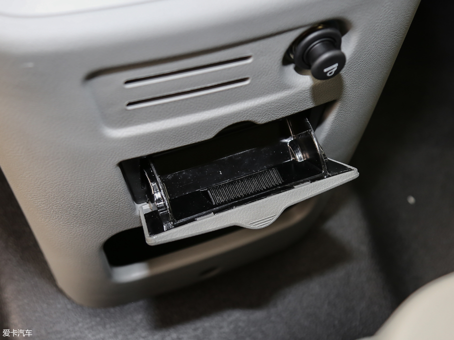 2018L(fng)M3 ˼Ұ 1.6L ք(dng)A