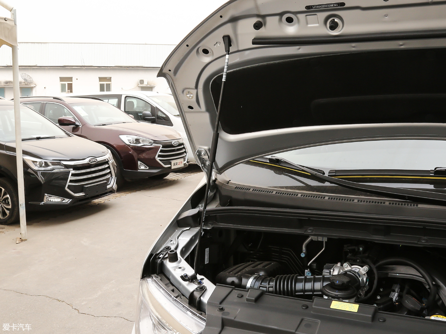 2018LM3 ˼Ұ 1.6L քӺA