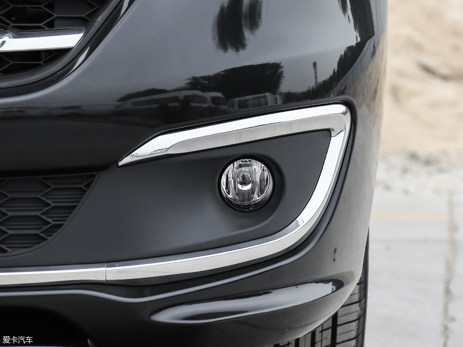 2018L(fng)M3 ˼Ұ 2.0L ք(dng)A