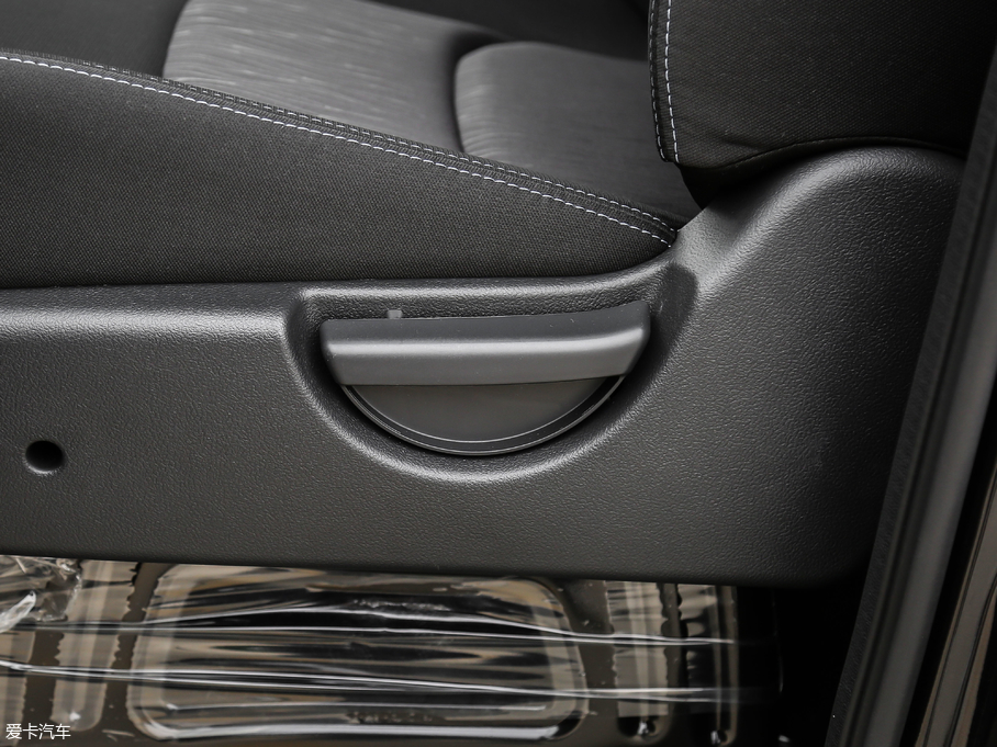 2018L(fng)M3 ˼Ұ 2.0L քӺA