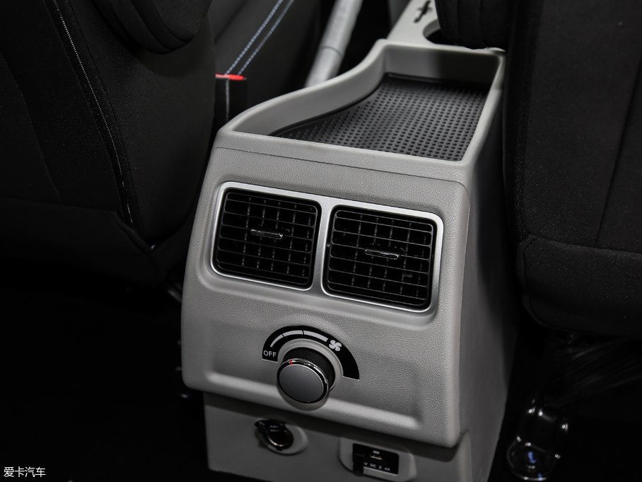 2018LM3 ˼Ұ 2.0L քӺA