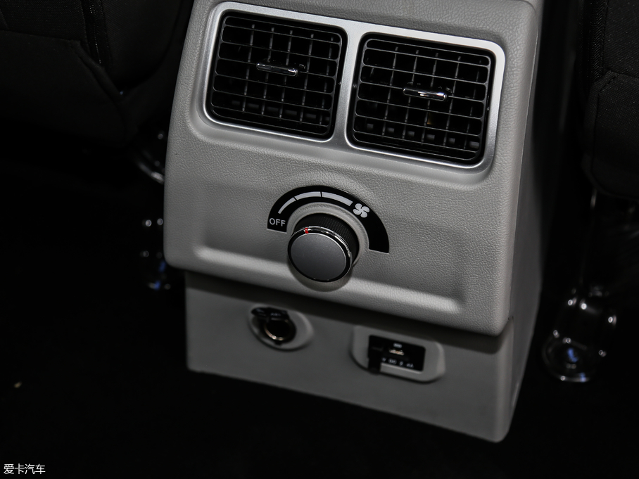 2018LM3 ˼Ұ 2.0L քӺA