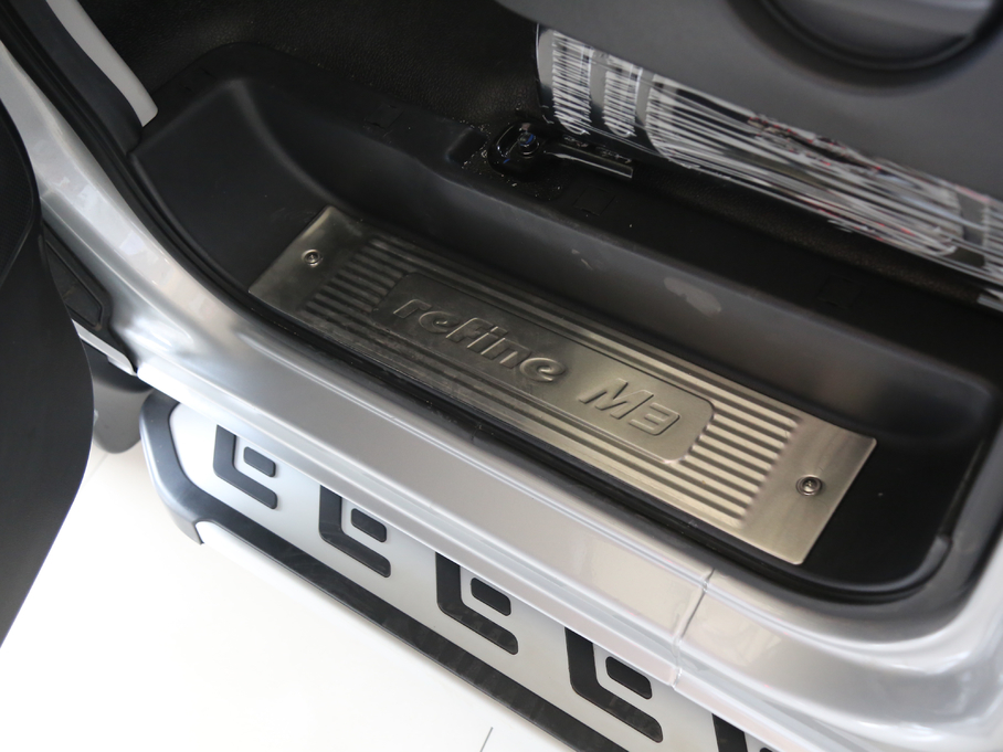 2018LM3 ˼Ұ 2.0L քӺA