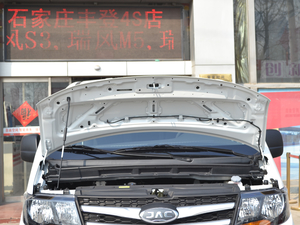 2018款速运版 1.6L 手动基本型5座 其它