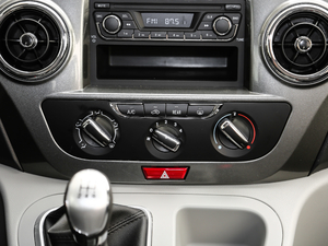 2018˼Ұ 1.6L քӺA {{