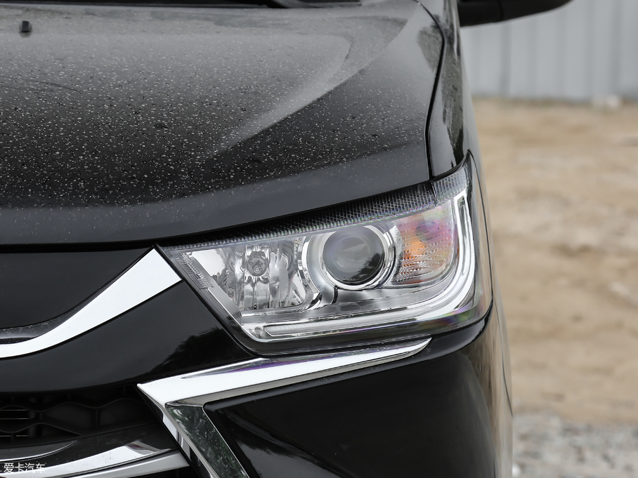 2018LM4 ̄հ 1.5T քӺA