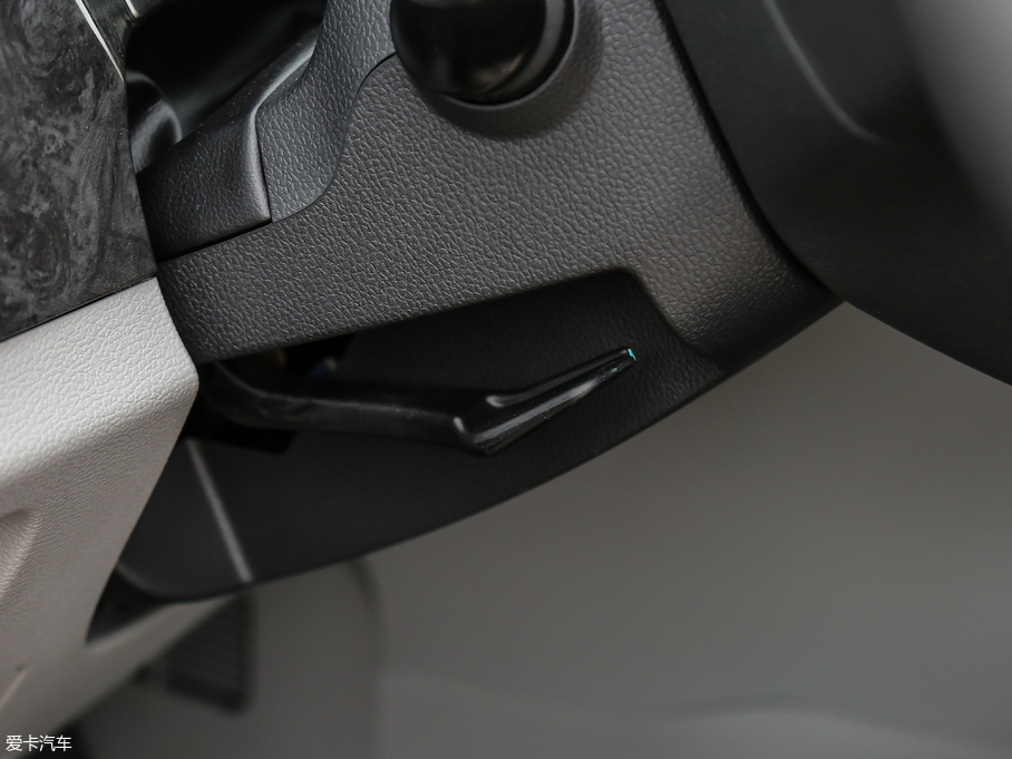 2018LM4 ̄հ 1.5T քӺA