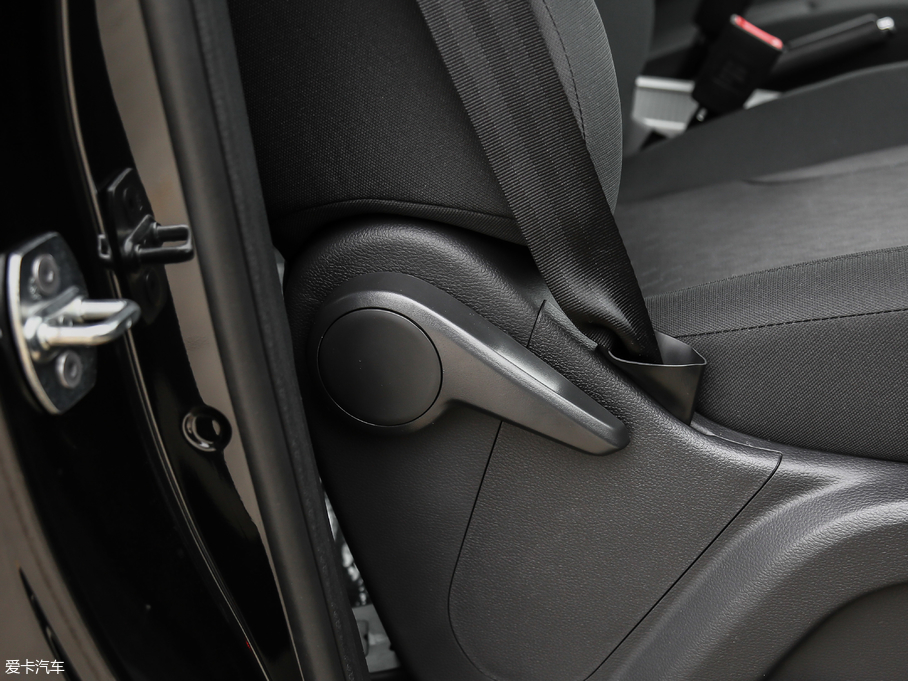 2018L(fng)M4 ̄(w) 1.5T քӺA