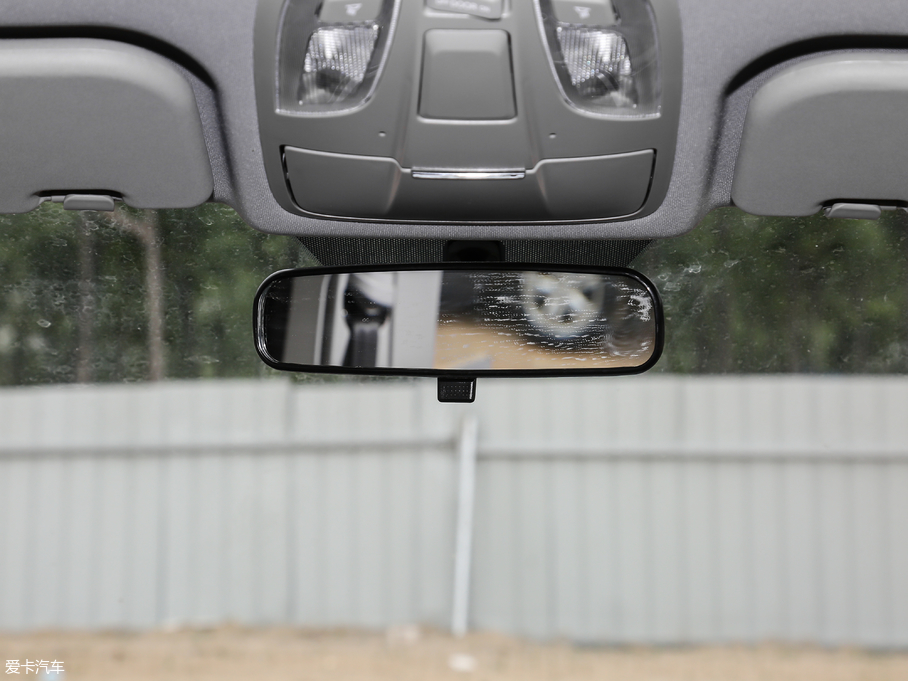 2018L(fng)M4 ̄(w) 1.5T քӺA