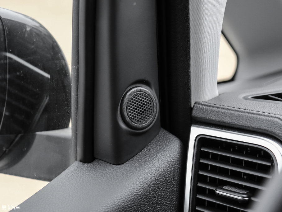 2018LM4 ̄հ 1.5T քӺA