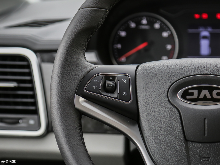 2018LM4 ̄հ 1.5T քӺA