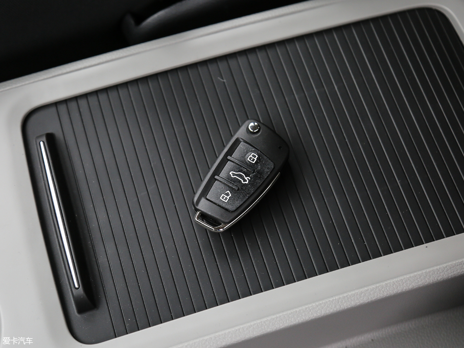 2018LM4 ̄հ 1.5T քӺA