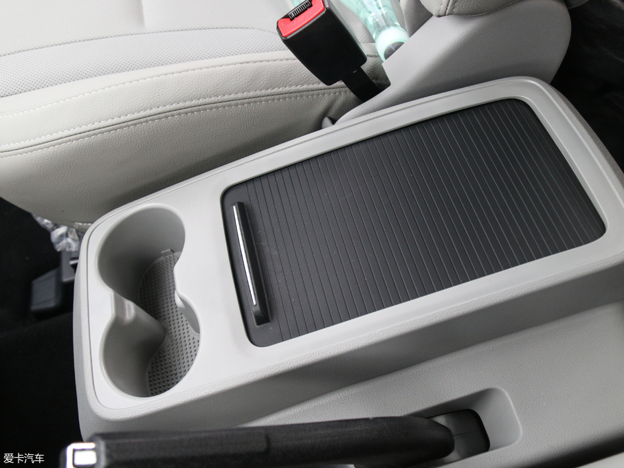 2018L(fng)M4 2.0T DCT