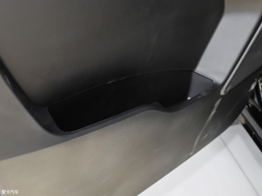 2019L(fng)M3 ˼Ұ 1.6L A