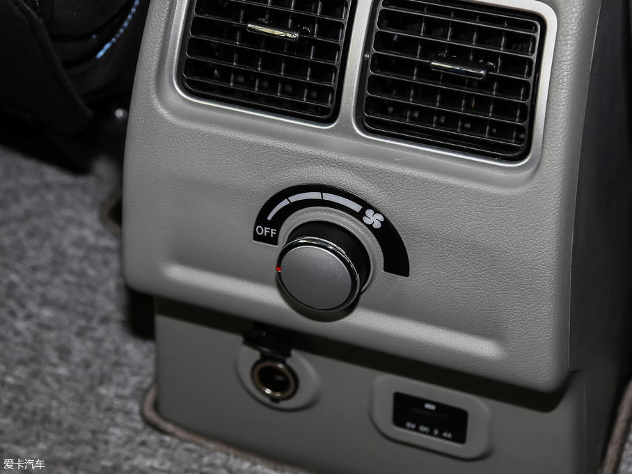 2019L(fng)M3 ˼Ұ 1.6L A