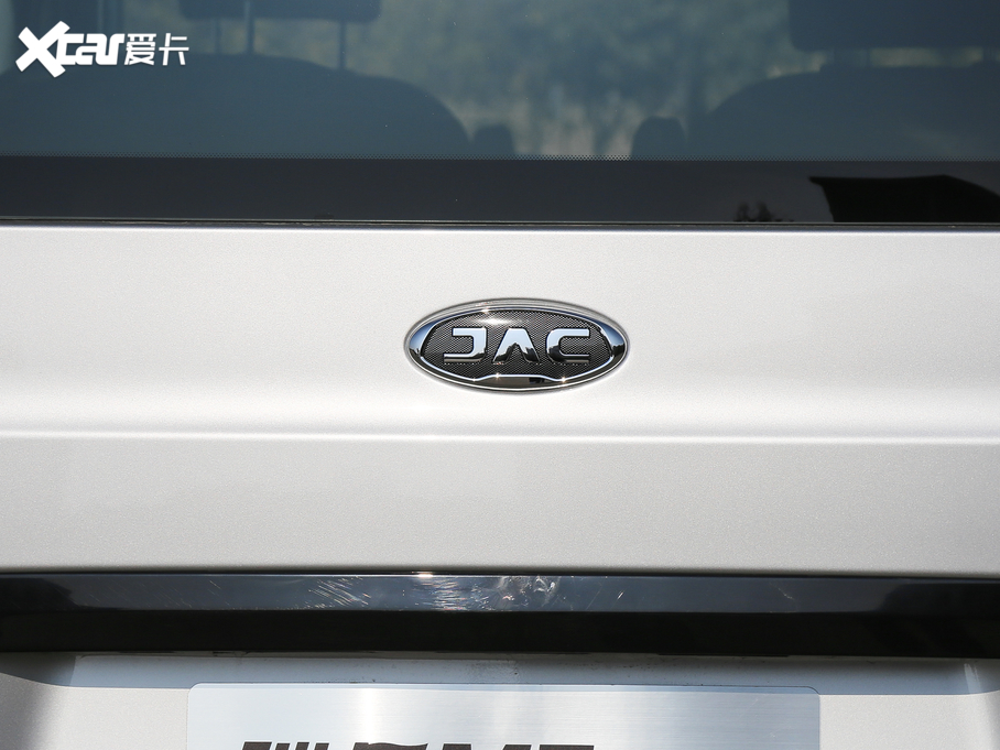 2019L(fng)M3 PLUS ˼Ұ 1.8L A