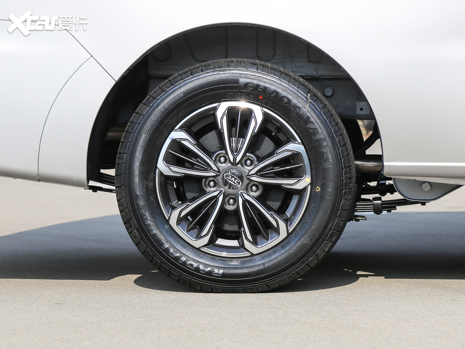 2019LM3 PLUS ˼Ұ 1.8L A