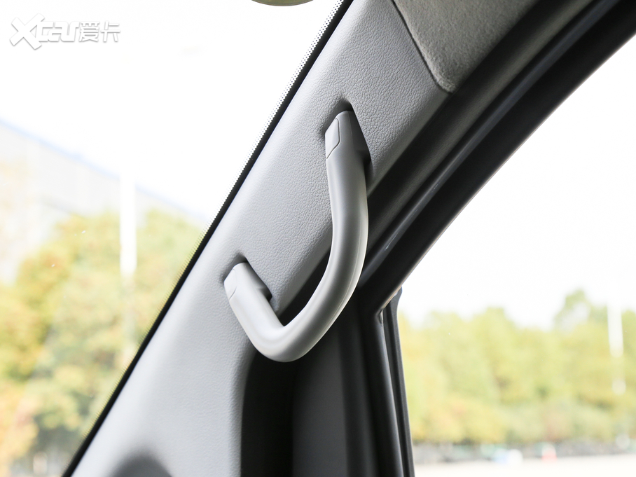 2019L(fng)M3 PLUS ˼Ұ 1.8L A