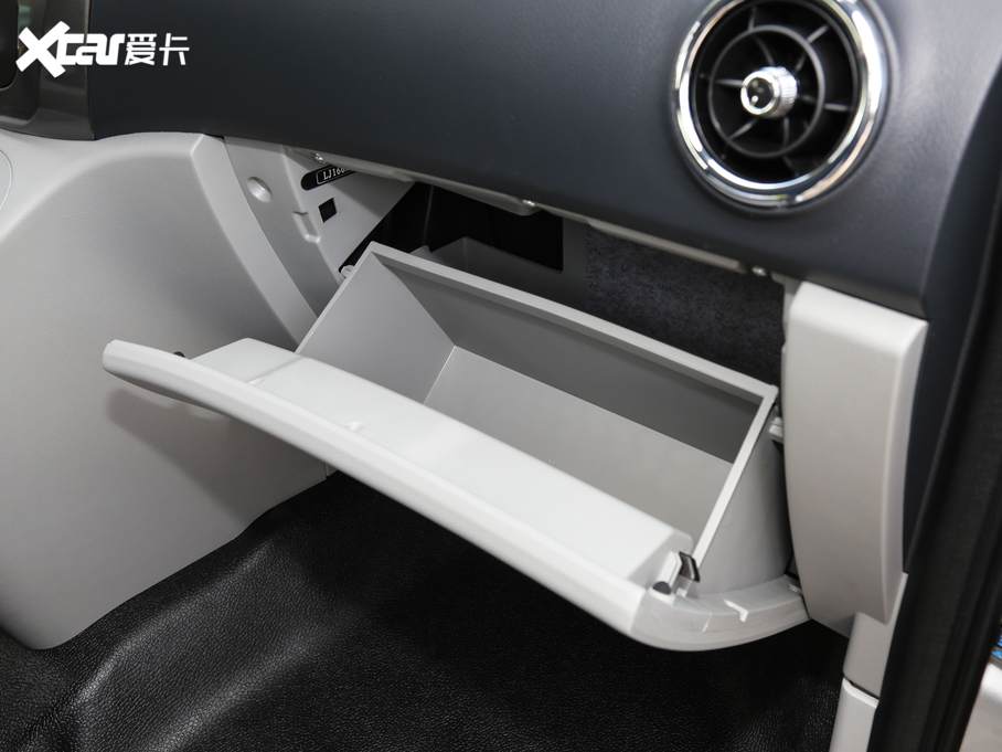 2019LM3 PLUS ˼Ұ 1.8L A