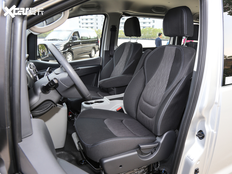 2019LM3 PLUS ˼Ұ 1.8L A