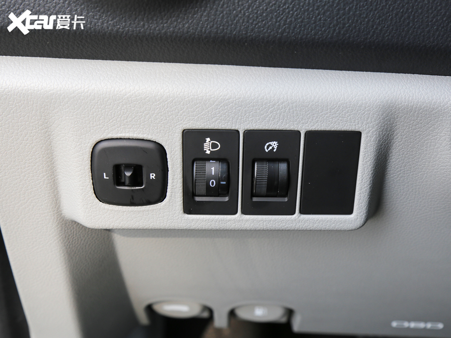 2019L(fng)M3 PLUS ˼Ұ 1.8L A