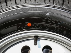 2019款1.6L 物流版 轮胎尺寸