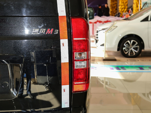 2019款1.6L 物流版 尾灯