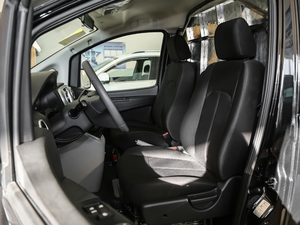 2019款1.6L 物流版 主驾驶座椅