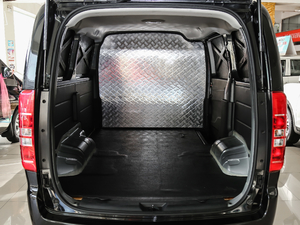 2019款1.6L 物流版 行李厢空间