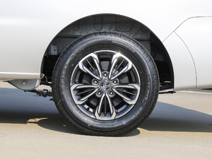 2019PLUS ˼Ұ 1.8L A ^