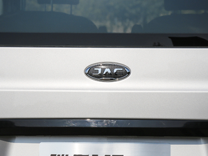 2019PLUS ˼Ұ 1.8L A ^