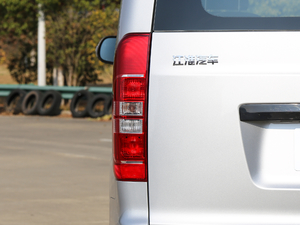 2019PLUS ˼Ұ 1.8L A ^