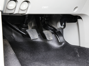 2019款PLUS 宜家版 1.8L 豪华型 空间座椅