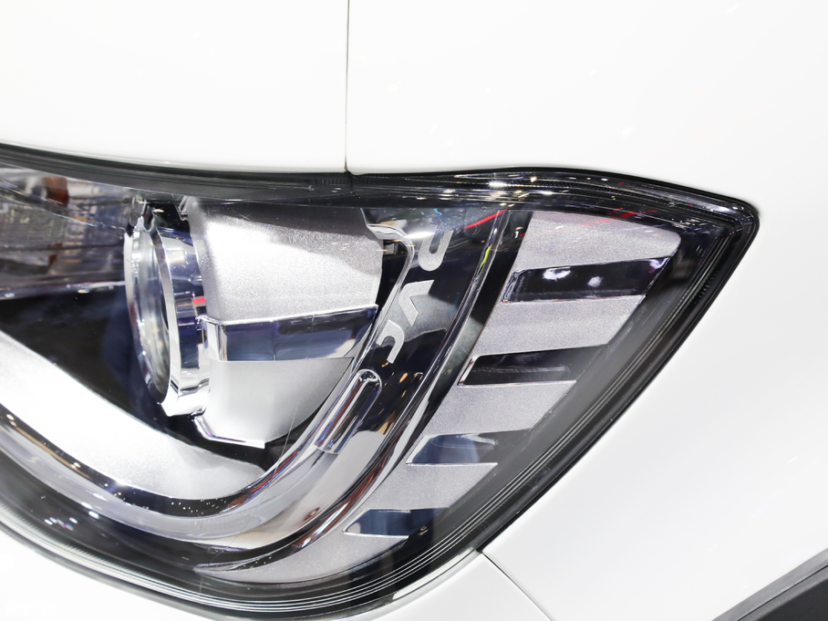 2019iEV6E \Ӱ Aܾb