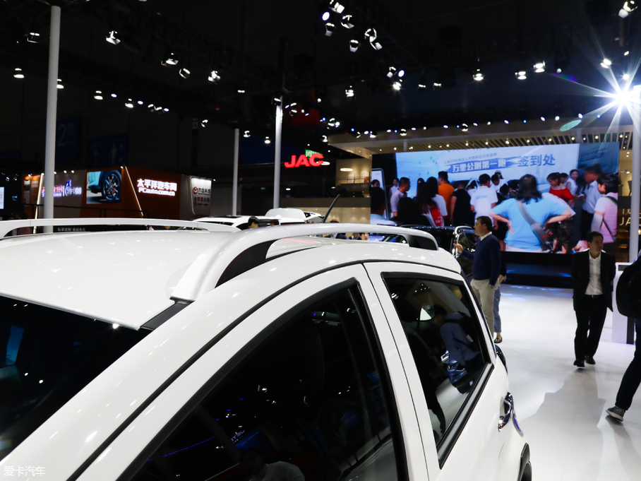 2019iEV6E \Ӱ Aܾb