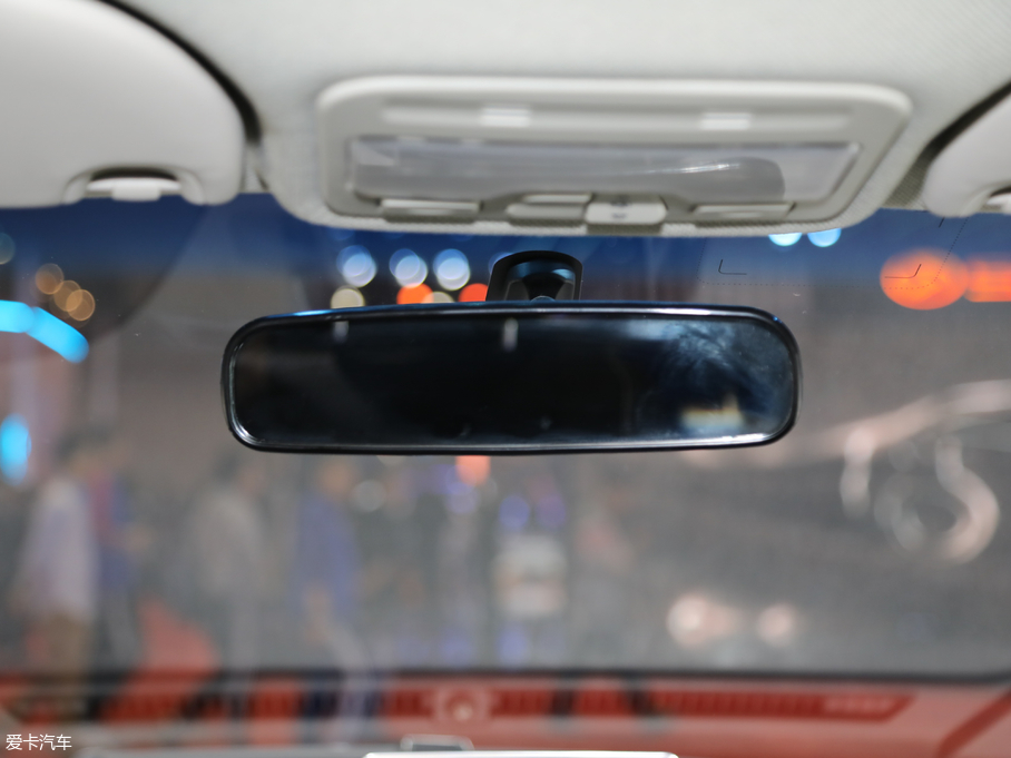 2019iEV6E \Ӱ Aܾb