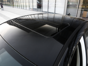 2020款1.5T 手动超越型 车顶