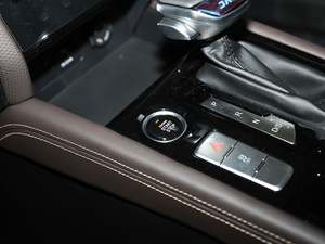 20201.5T CVTӢ+ п؅^