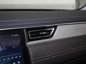 20201.5T CVTӢ+ п؅^